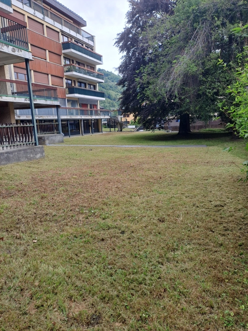 Nos prestations d'entretien d'espaces<span> verts en Haute-Tarentaise</span>